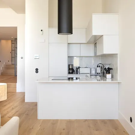 Edition 147 - Luxury Front Loft * Porto