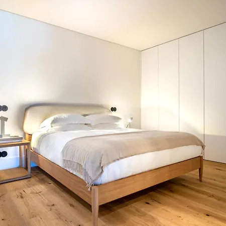 Edition 147 - Luxury Front Loft Oporto